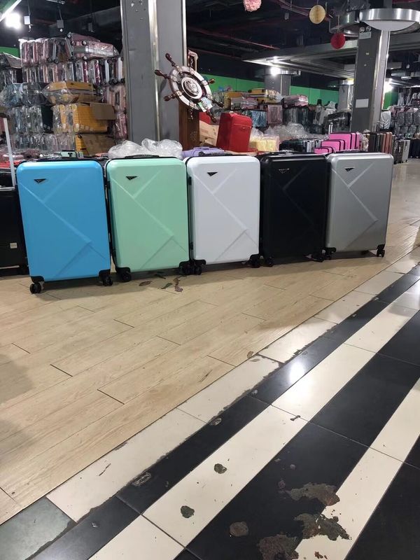 Hot Sale Beliebtes Design Männer und Frauen ABS PC Trolley Tasche Reisetasche Große Kapazität Gepäck Reisetaschen
