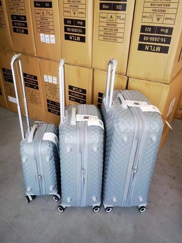 Großhandel Billig Große Langlebig Luxus Feststoff PP Handgepäck mit Trolleybus Handtaschen Reisetaschen Gepäckstücke