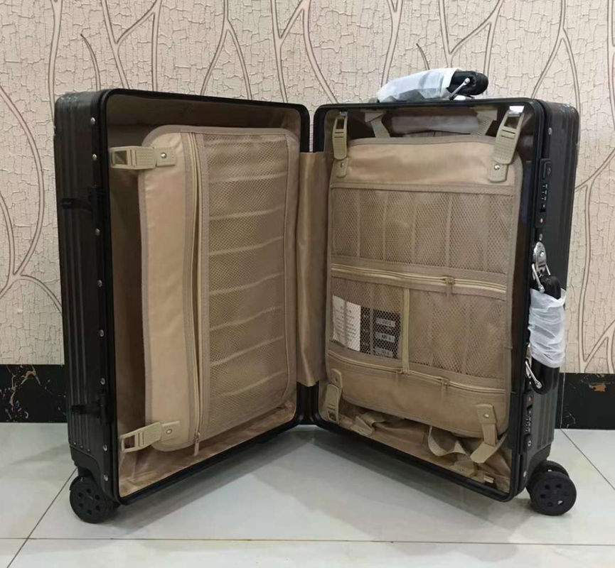 Hochwertiges Spinner-Koffer Gepäck Made in China PC+ABS Gepäck mit Becherhalter