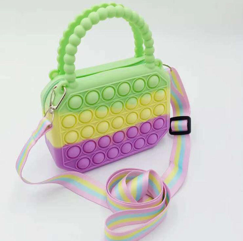 Fabrik-direkte achteckige Regenbogenfarben Silikon-Münzen Tasche Flexible Pressen mit Reißverschluss und Handtasche Kette Münzen Tasche