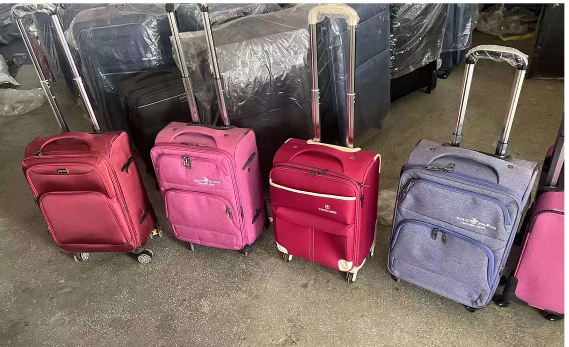 Die beliebteste Hardside Carry On-Koffer Eva-Gepäck-Set 4 Stück Reisetrolley China Gepäckfabrik